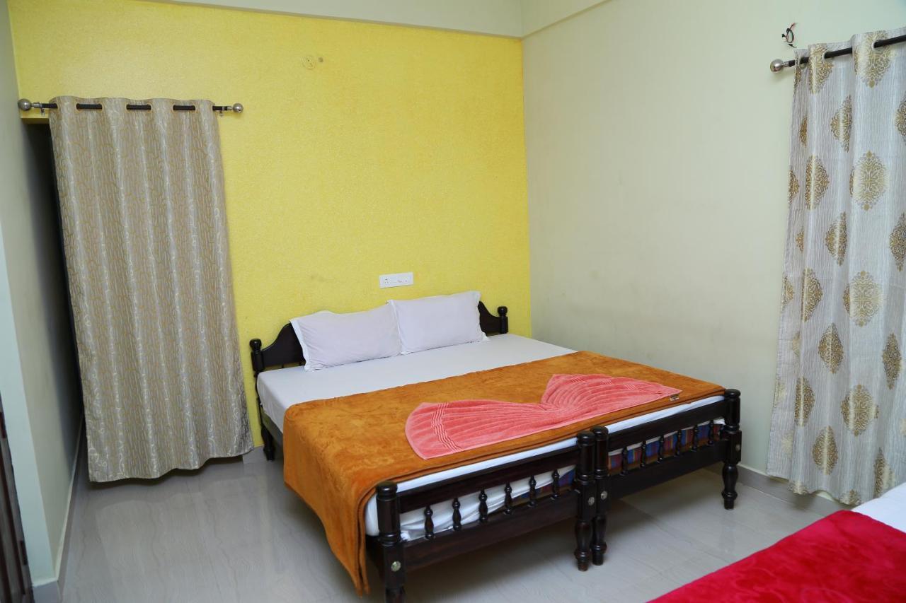 Dean Dale Cottages Thekkady Exterior photo