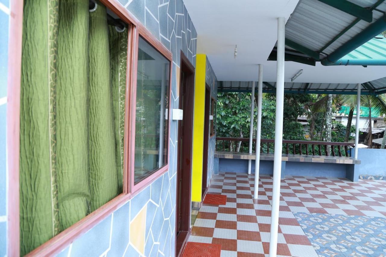 Dean Dale Cottages Thekkady Exterior photo
